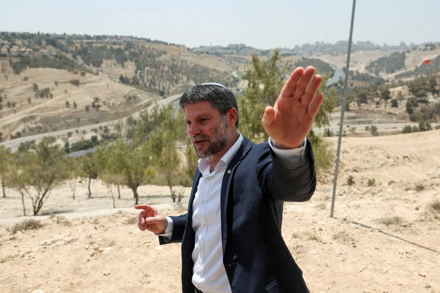 سموتريتش: من لم يمت بالرصاص في غزة “سيموت جوعا”