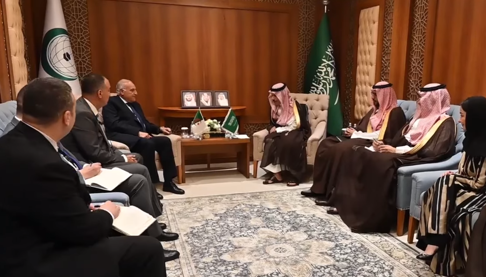 عطاف يلتقي وزير الخارجية السعودي