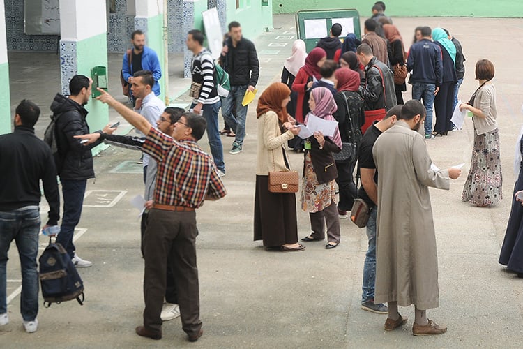 “الشهادة الطبية” إلزامية لإدماج الأساتذة المتعاقدين