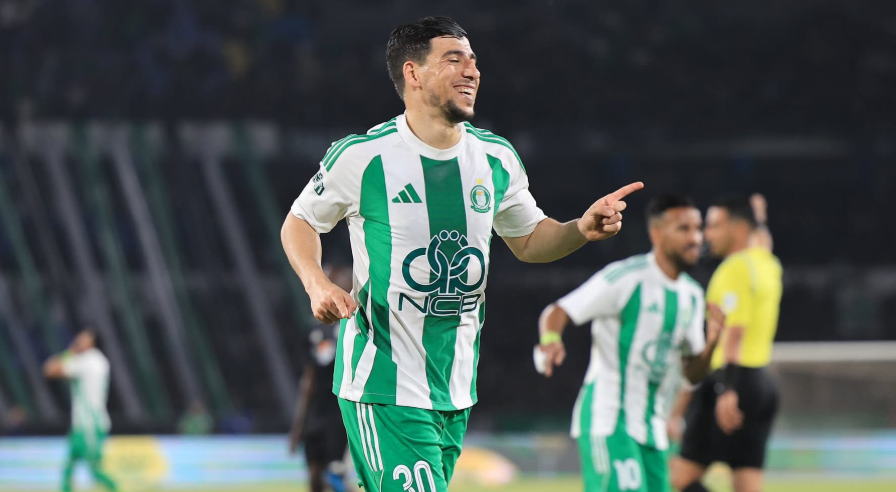 بلقاسمي يتوّج بلقب الدوري الليبي مع الأهلي
