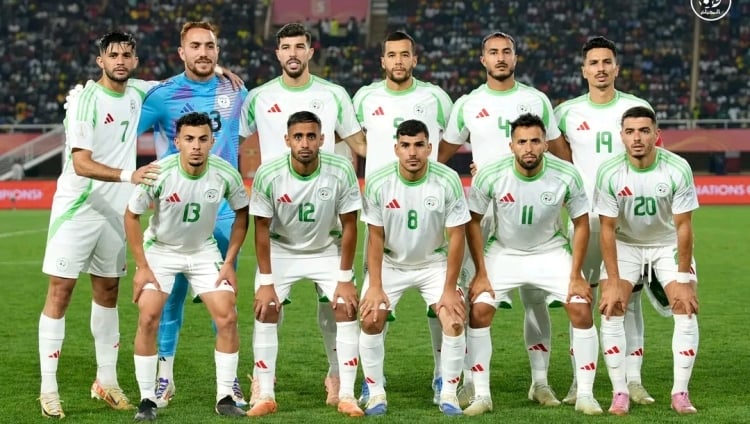 المنتخب المحلي يعبر بِصعوبة إلى ربع النّهائي الإفريقي