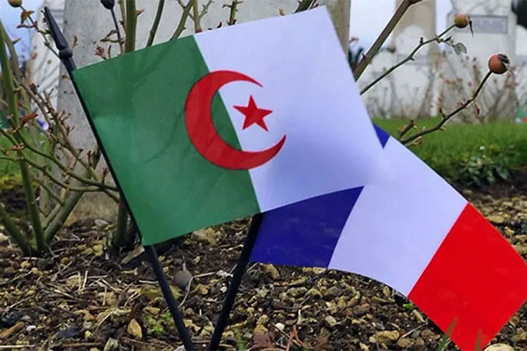 نعيذكم بالله أن تتراجعوا عن القطيعة مع فرنسا