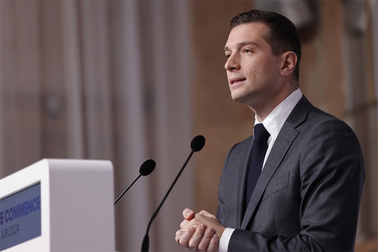 The French far-right drags the European Union into a new “lie”