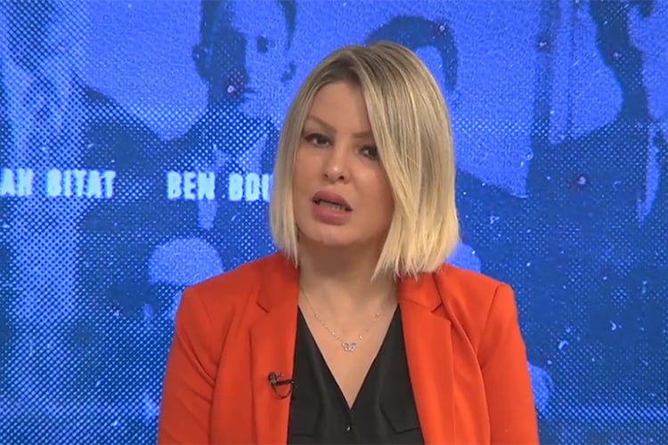 “نرفض الزج بالمرأة الجزائرية في نقاشات مغلوطة تمس بثوابتها”