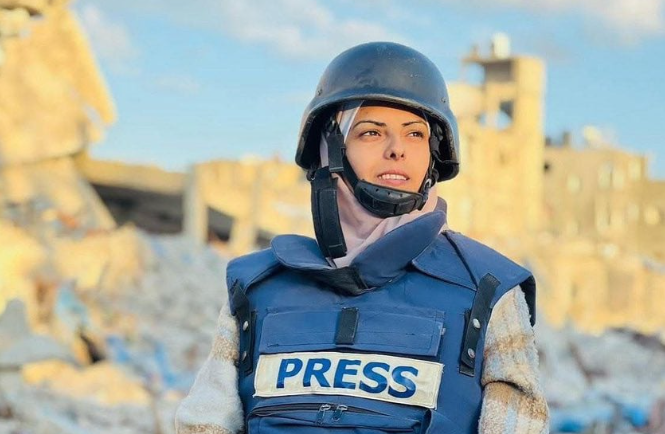 صحفية فلسطينية تستشعر قرب أجلها بتصوير هذا الفيديو!