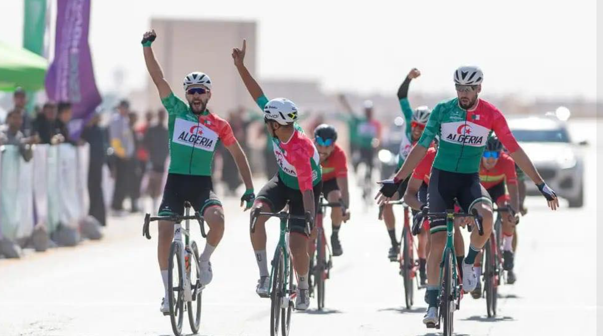 الفريق الجزائري للدراجات يرتقي إلى المرتبة الثانية قاريا