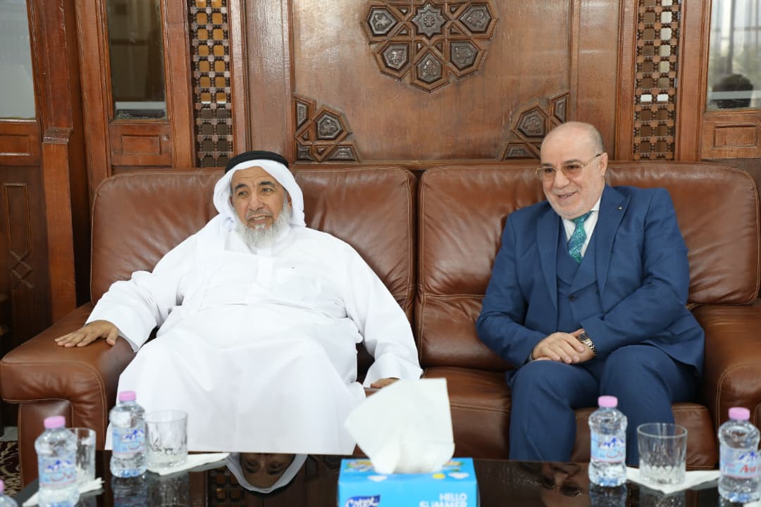 وزير الأوقاف والشؤون الإسلامية القطري يحل بالجزائر