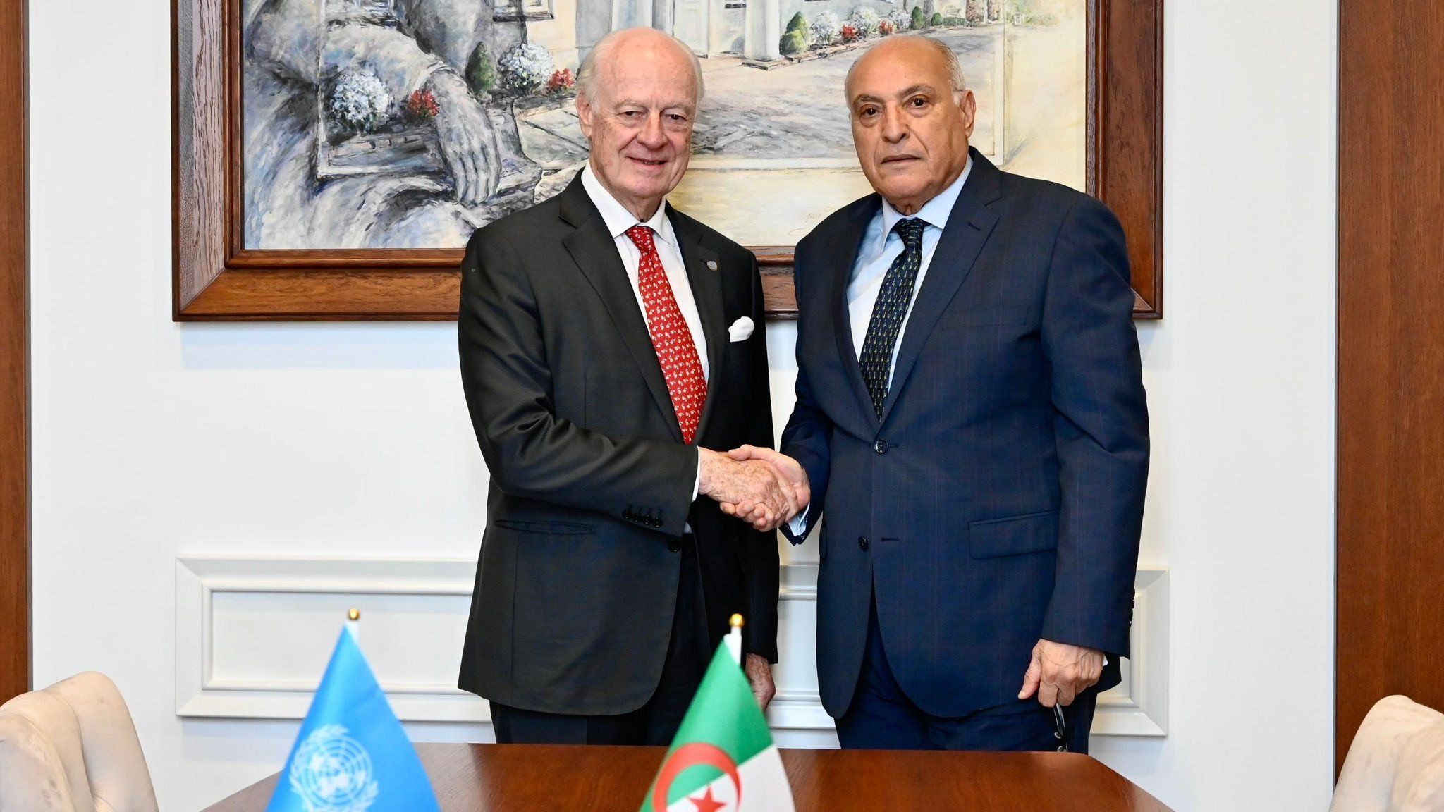عطاف يبحث مع دي ميستورا مستجدات القضية الصحراوية