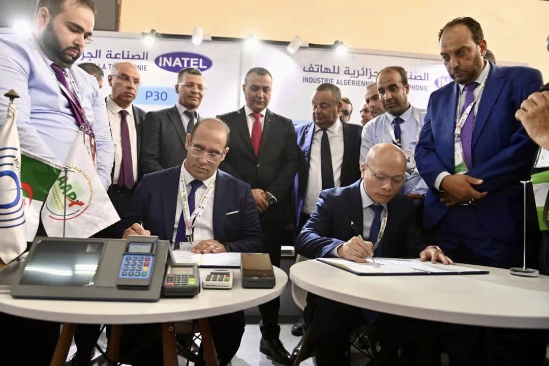 عقد بـ300 مليون دولار لتصدير أجهزة الدفع الإلكتروني المنتجة في الجزائر إلى نيجيريا