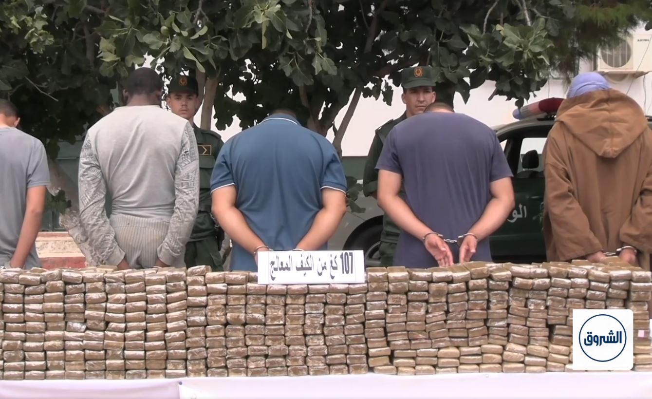 الدرك الوطني بالبيض يحجز 107 كلغ من الكيف المعالج و أحجار نيزكية
