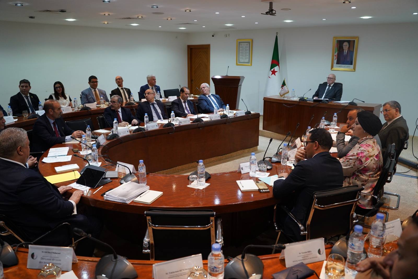 التكامل الصناعي محور لقاء وزير الصناعة بـ”مدار هولدينغ”