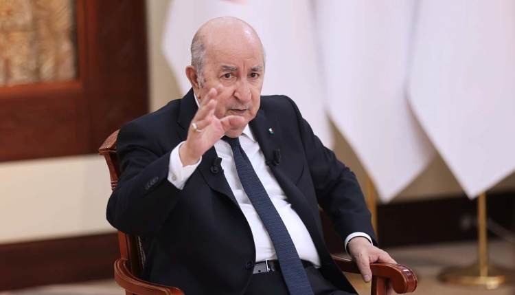 الرئيس تبون يُهنّئ نائب بطل العالم سجاتي
