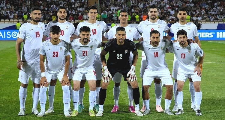 رئيس “الفيفا” يُطمئن منتخب إيران بِخصوص ترامب