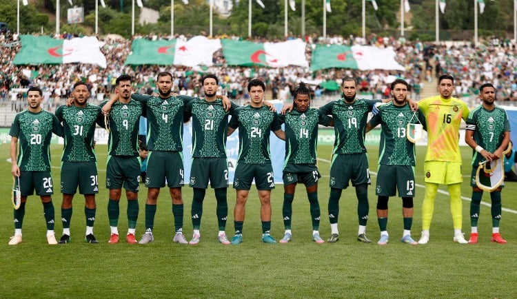 لاعبان جزائريان سيغيبان عن مواجهة غينيا