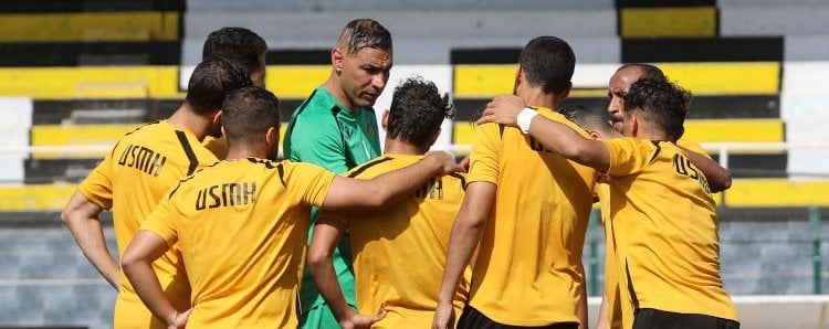 “الكواسر” يعودون إلى معقلهم