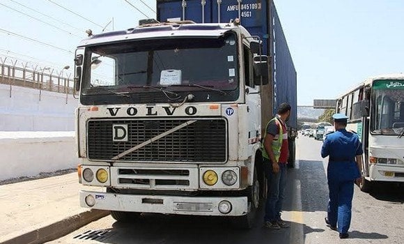 منع سير الشاحنات الثقيلة في العاصمة خلال هذه الفترة