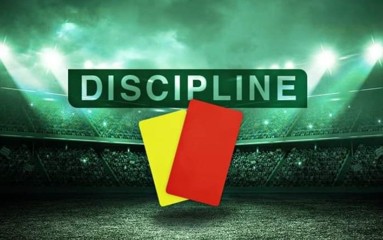 لجنة الانضباط تعاقب لاعب مولودية البيض بـالإيقاف لـ6 مباريات
