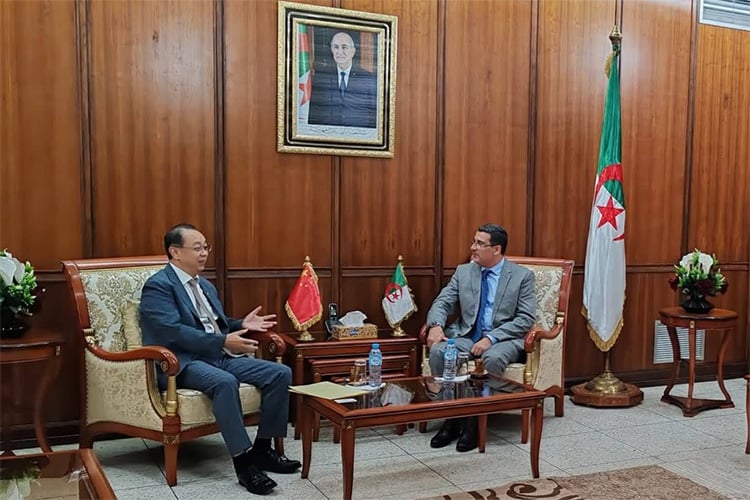 البعثة الطبيّة الصينيّة الـ29 في الجزائر خلال أشهر 