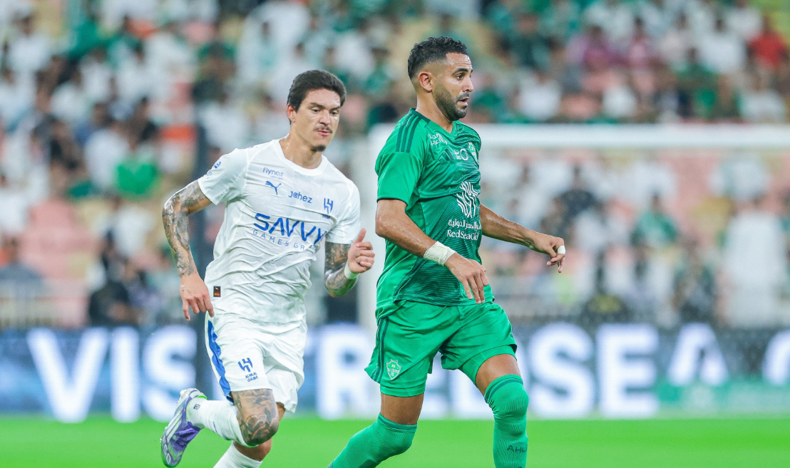 محرز يتألق في قمة الأهلي والهلال (فيديو)