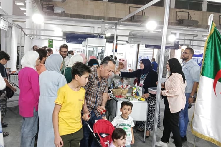 الجناح الجزائري في معرض دمشق الدولي يواصل استقطاب المستثمرين