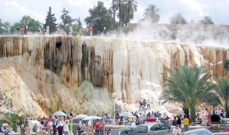 السياحة الحموية: استلام 16 مشروعا استثماريا خلال سنة 2026