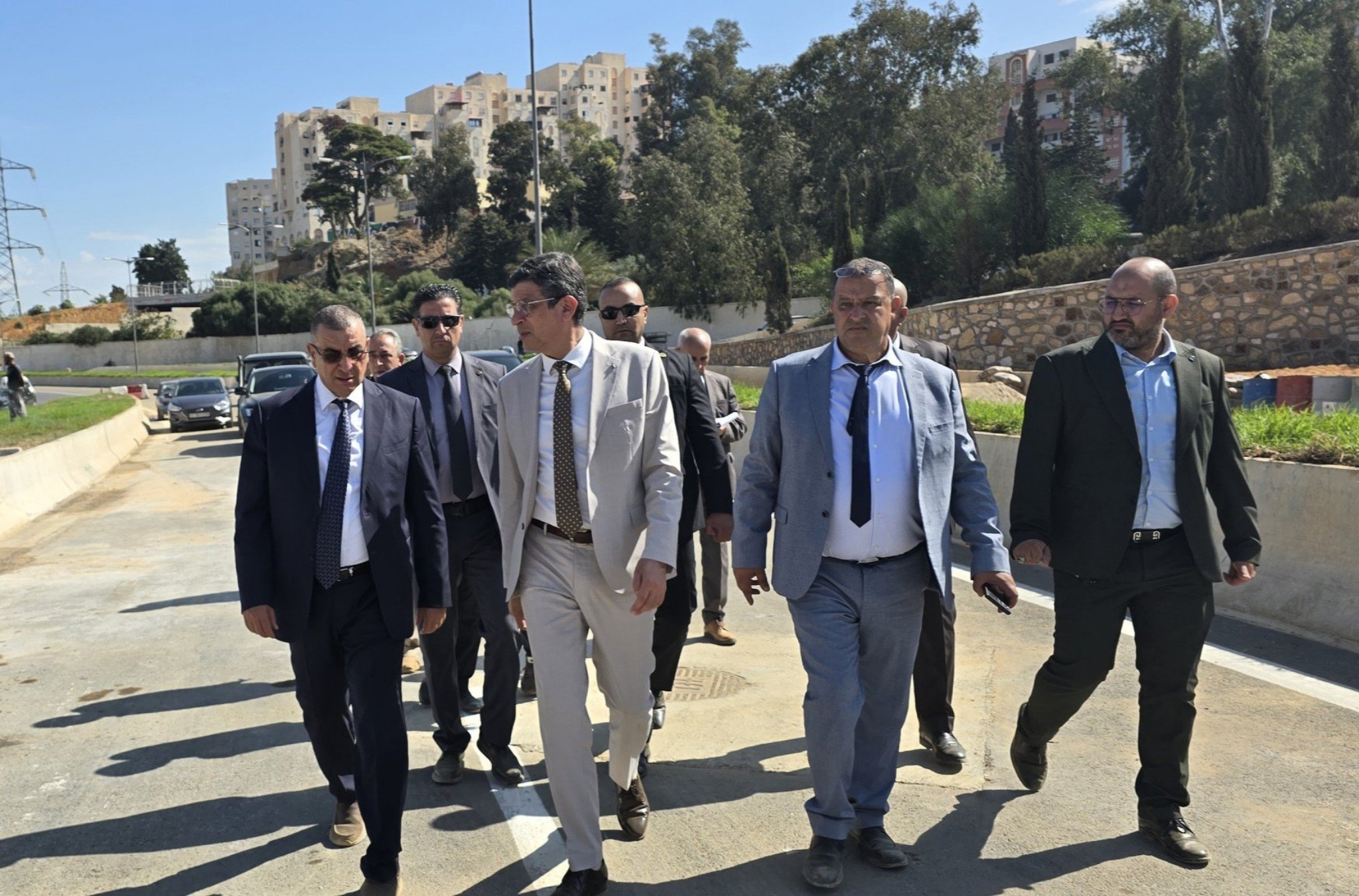 تخفيف الضغط المروري على العاصمة.. جلاوي يوجّه تعليمات صارمة