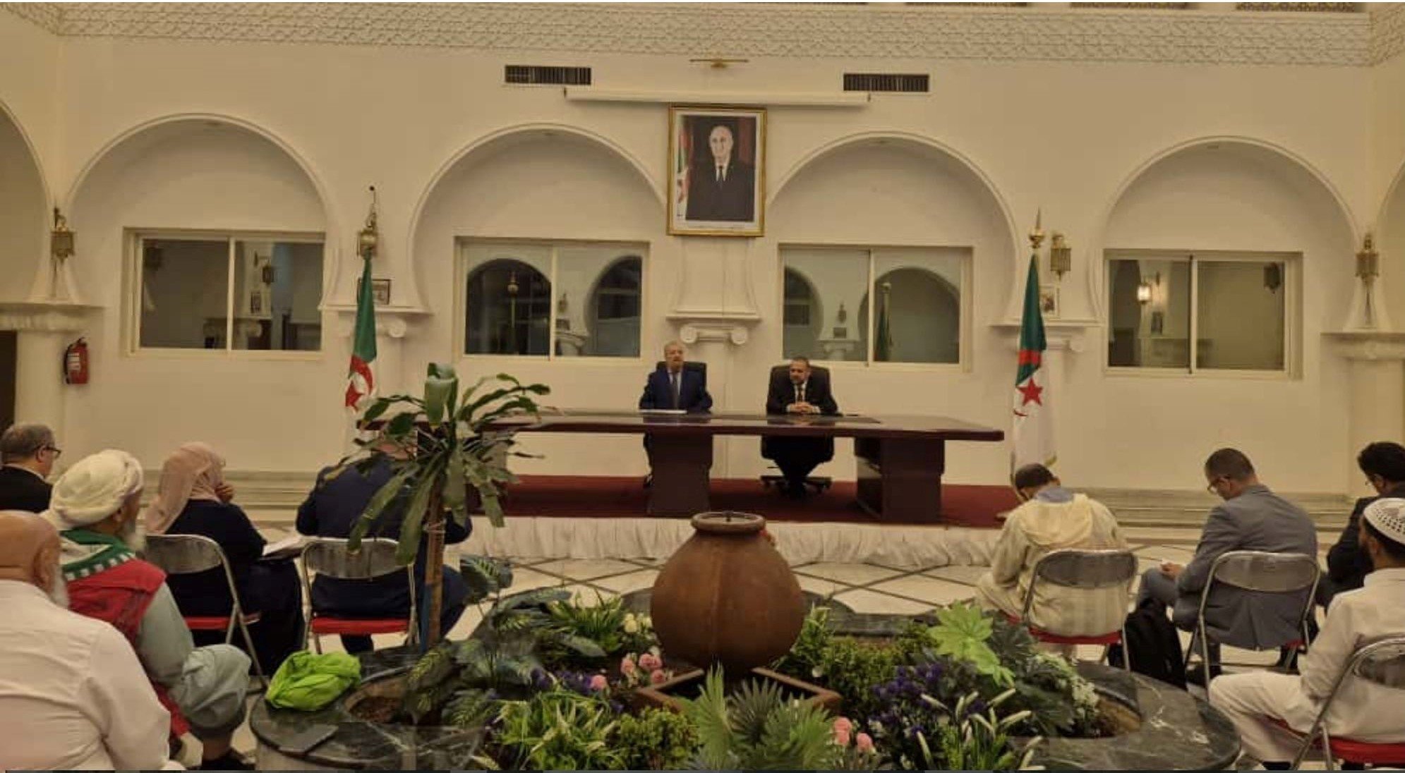 حج 2026: لقاء توجيهي بين ديوان الحج ووكالات السفر بجدة