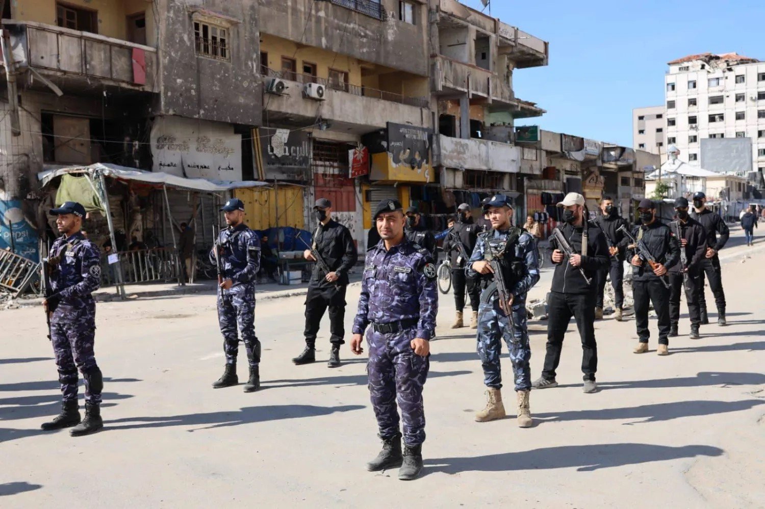 شرطة غزة تبدأ الانتشار في مناطق انسحاب الاحتلال