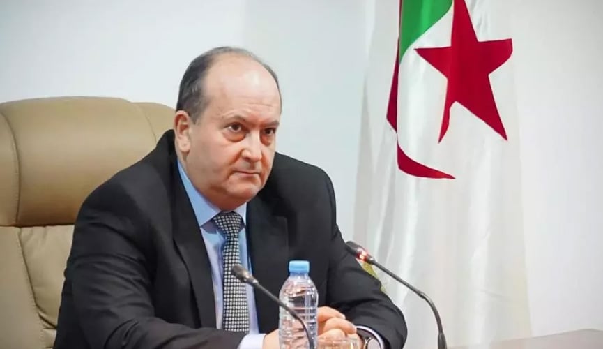 الوزير الأول سيفي غريب يلتقي رؤساء الكتل البرلمانية