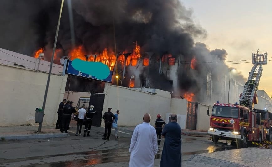الحماية المدنية: استنفار واسع لإخماد حريق شركة في المحمدية