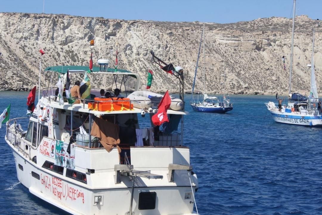 موفد “الشروق” لأسطول الصمود العالمي: ‎120 ميلا تفصلنا عن غزة