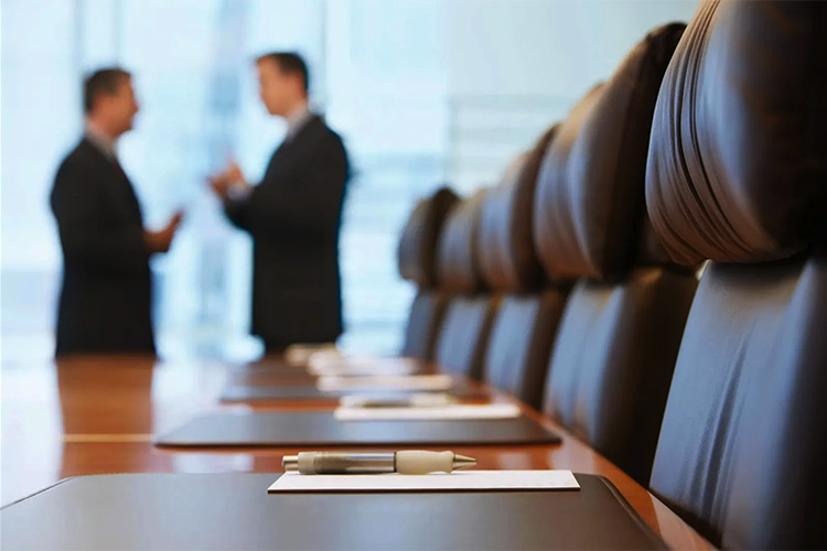 من التربصات إلى مواقع الريادة… شباب يغيرون قواعد اللعبة من التربصات إلى مواقع الريادة… شباب يغيرون قواعد اللعبة