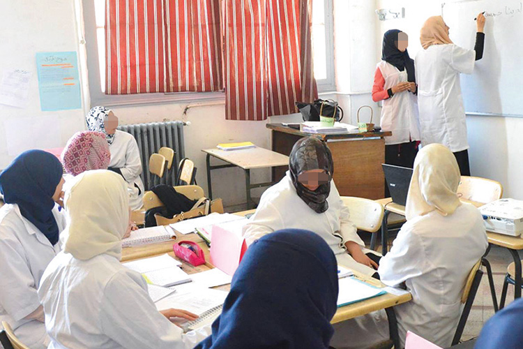 الجزائر – إلغاء التدريب على الإدماج ممكن.. والكرة في ملعب الحكومة! – الشروق أون لاين