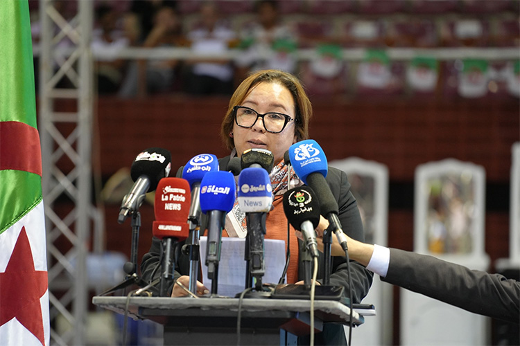 نسيمة أرحاب