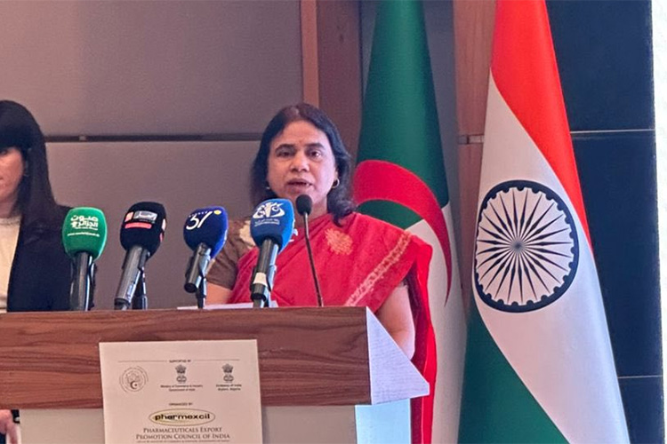 الهند الجزائر