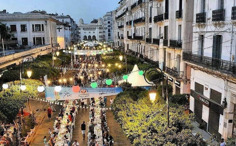 جزر القمر الأقصر عربيًا.. كم ساعة سيصوم الجزائريون؟