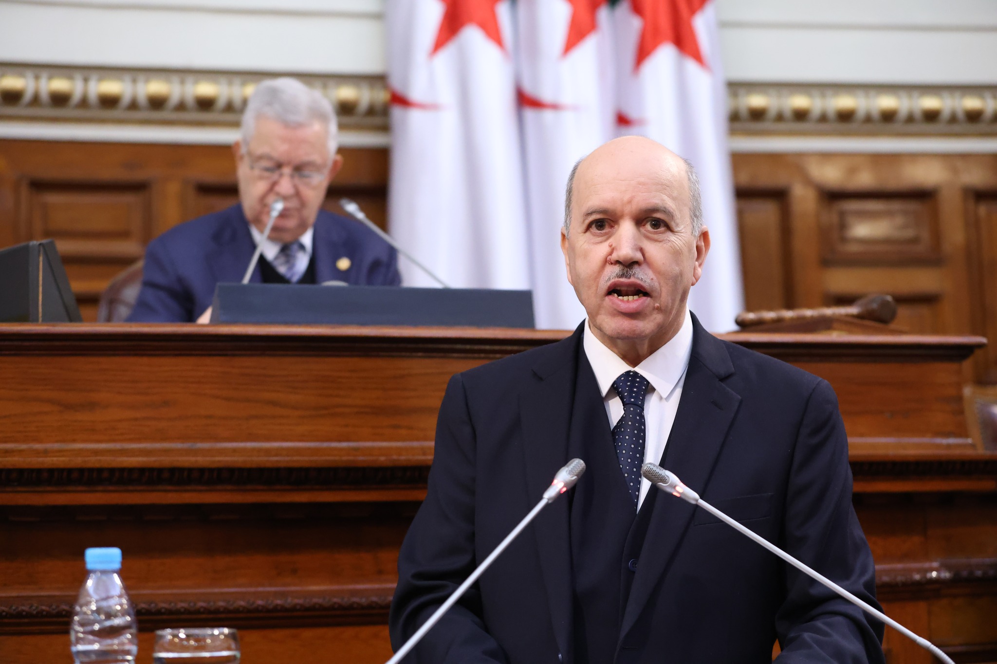 الجزائر – الجزائر ليس عليها ديون لأي مستشفيات بالخارج – الشروق أونلاين