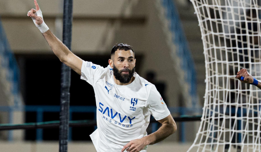 Ben Zima بالفيديو.. بن زيمة يدشن مشواره مع الهلال السعودي بـ