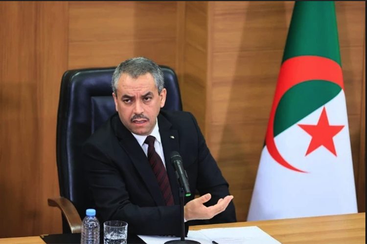 الجزائر – السعداوي يحسم الجدل حول توظيف احتياطي الإدارة – الشروق أونلاين