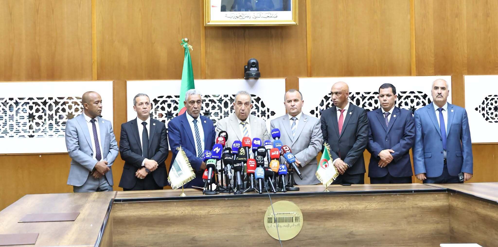 ست مجموعات برلمانية وممثلون عن أحزاب يدعمون ترشح خليدة بوفدش لرئاسة المجلس الشعبي الوطني