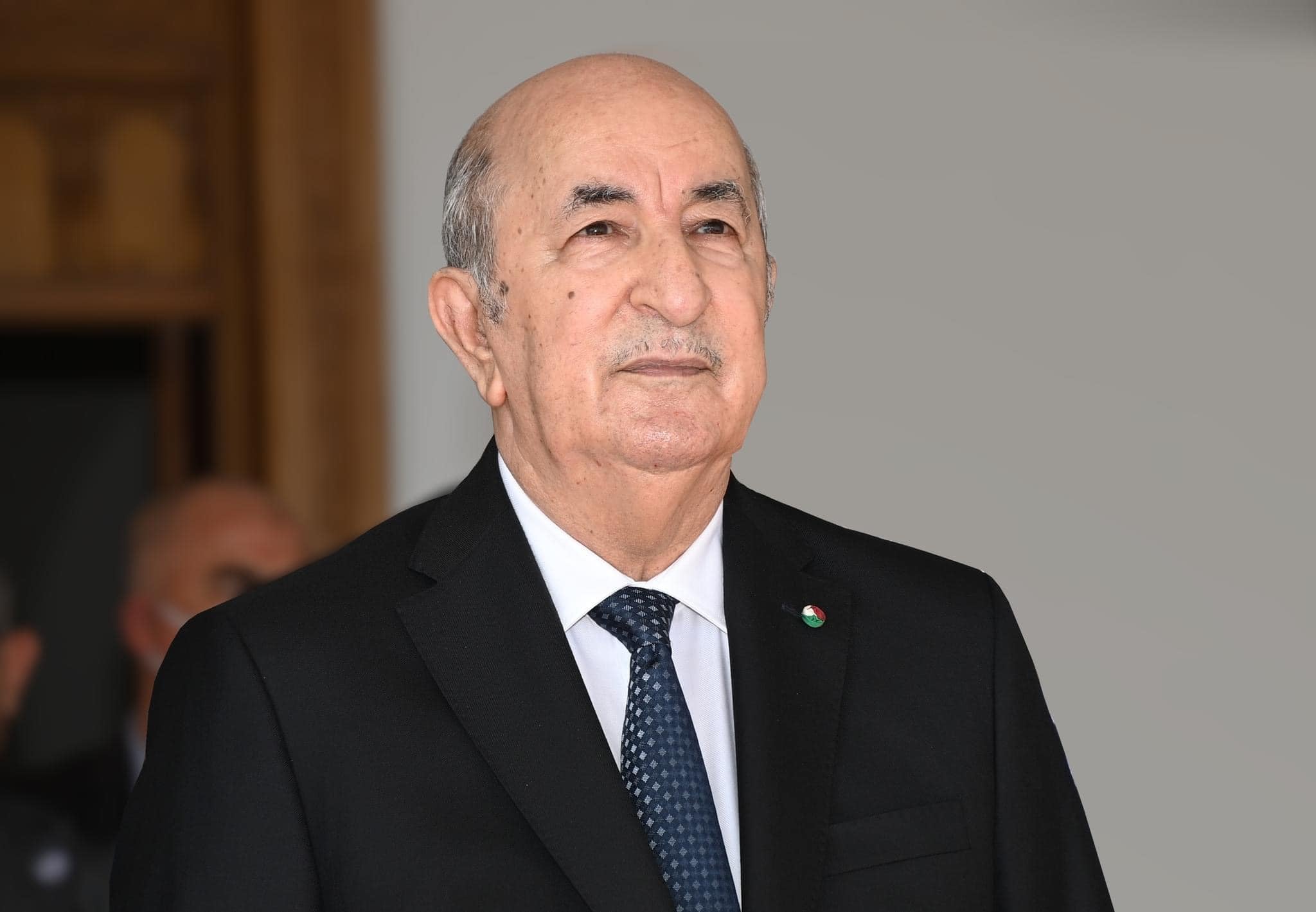 الرئيس تبون يشيد بأبطال الحماية المدنية.. وهذا ما جاء في رسالته لهم