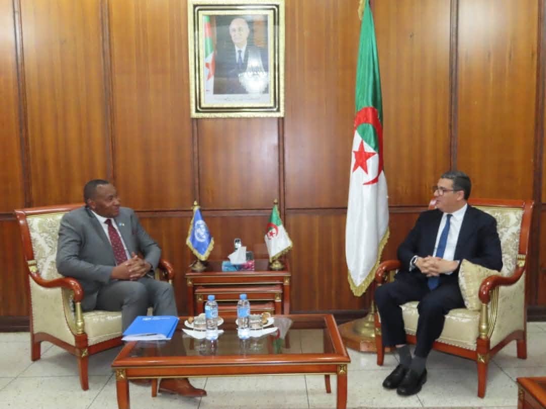 هذا ما ناقشه آيت مسعودان مع ممثل منظمة الصحة العالمية بالجزائر