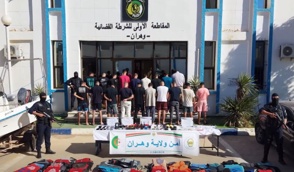 الشرطة وهران تكشف شبكة إجرامية دولية لتنظيم رحلات الهجرة غير الشرعية عبر البحر