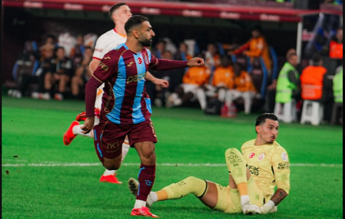 صلاح يتألق ويحقق رقما قياسيا (فيديو)