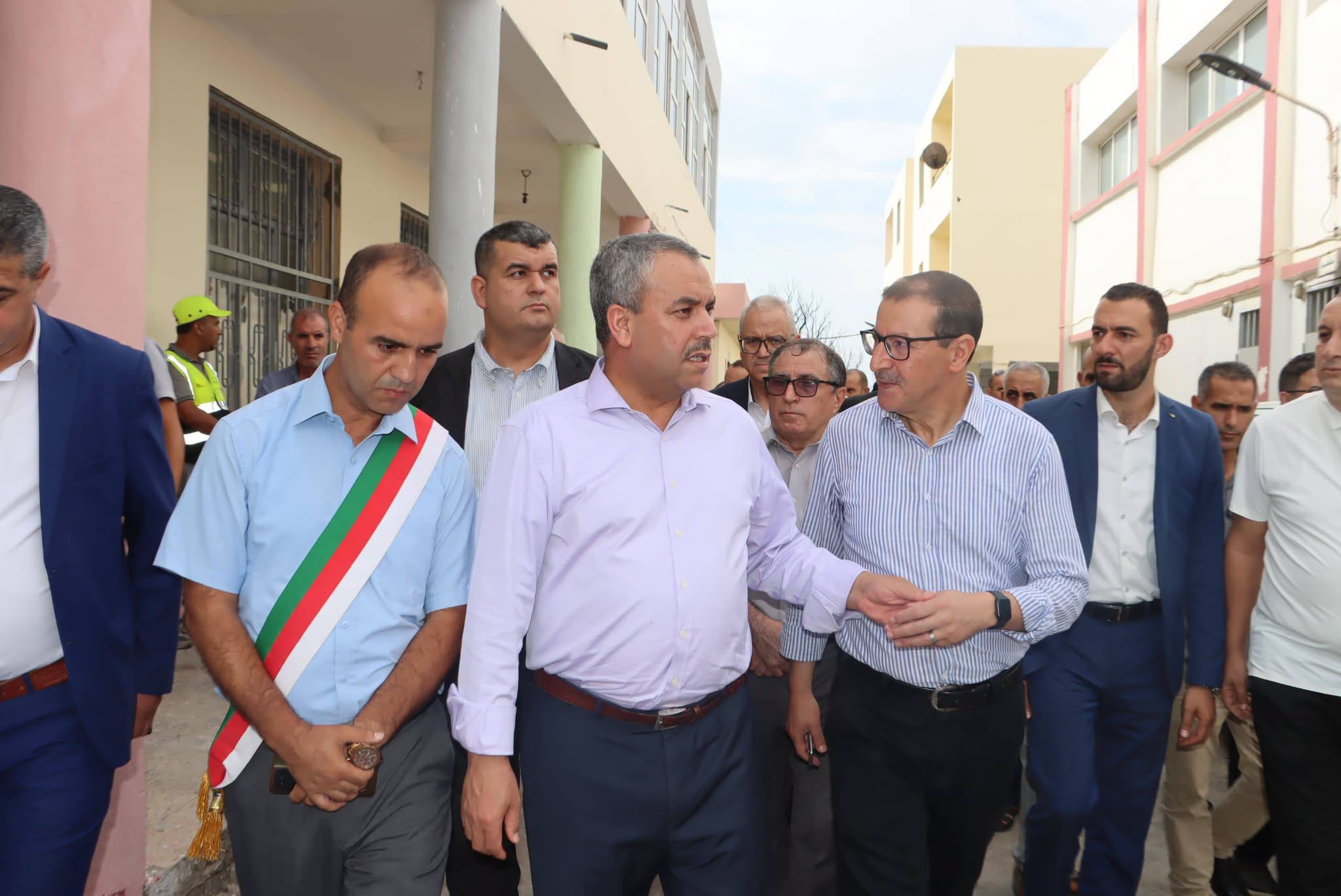 تحسبا للدخول المدرسي.. وزير التربية يتفقد جاهزية مدارس جيجل