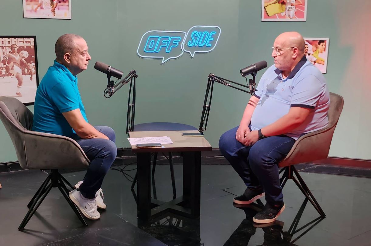 هكذا ساهمتُ في تألق وتتويجات الوفاق ومستعد لتقديم يد العون