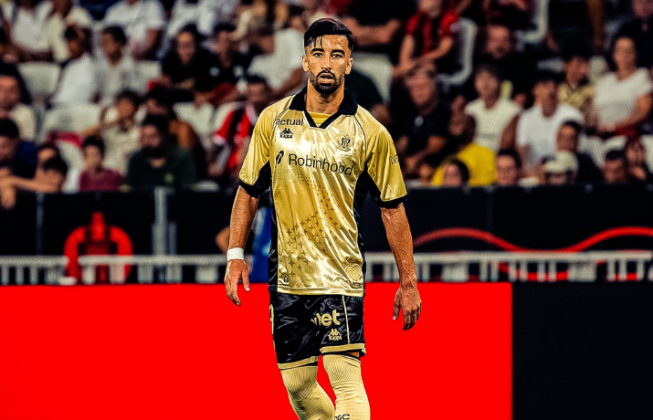 عمورة يصنع التعادل ونيس يتفوق على بريست في الدوري الفرنسي
